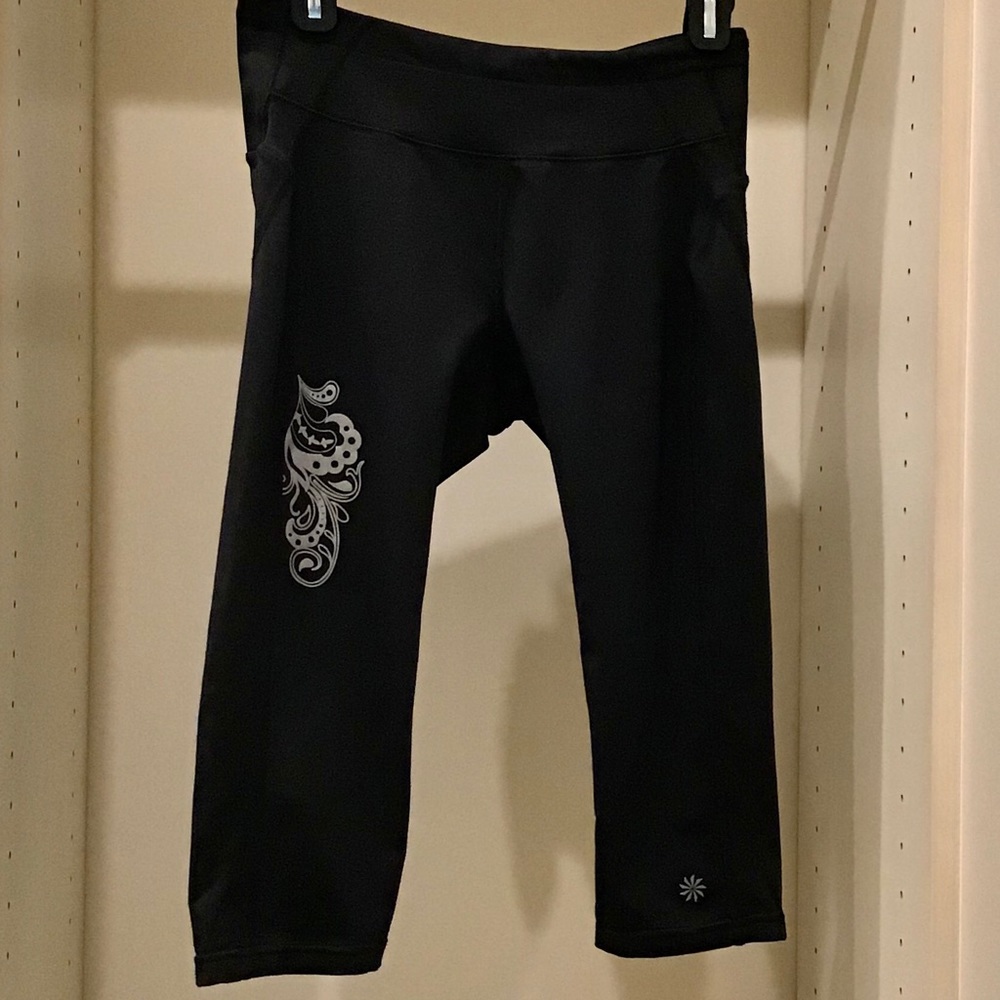 Athleta Women’s Black Crop Leggings ST